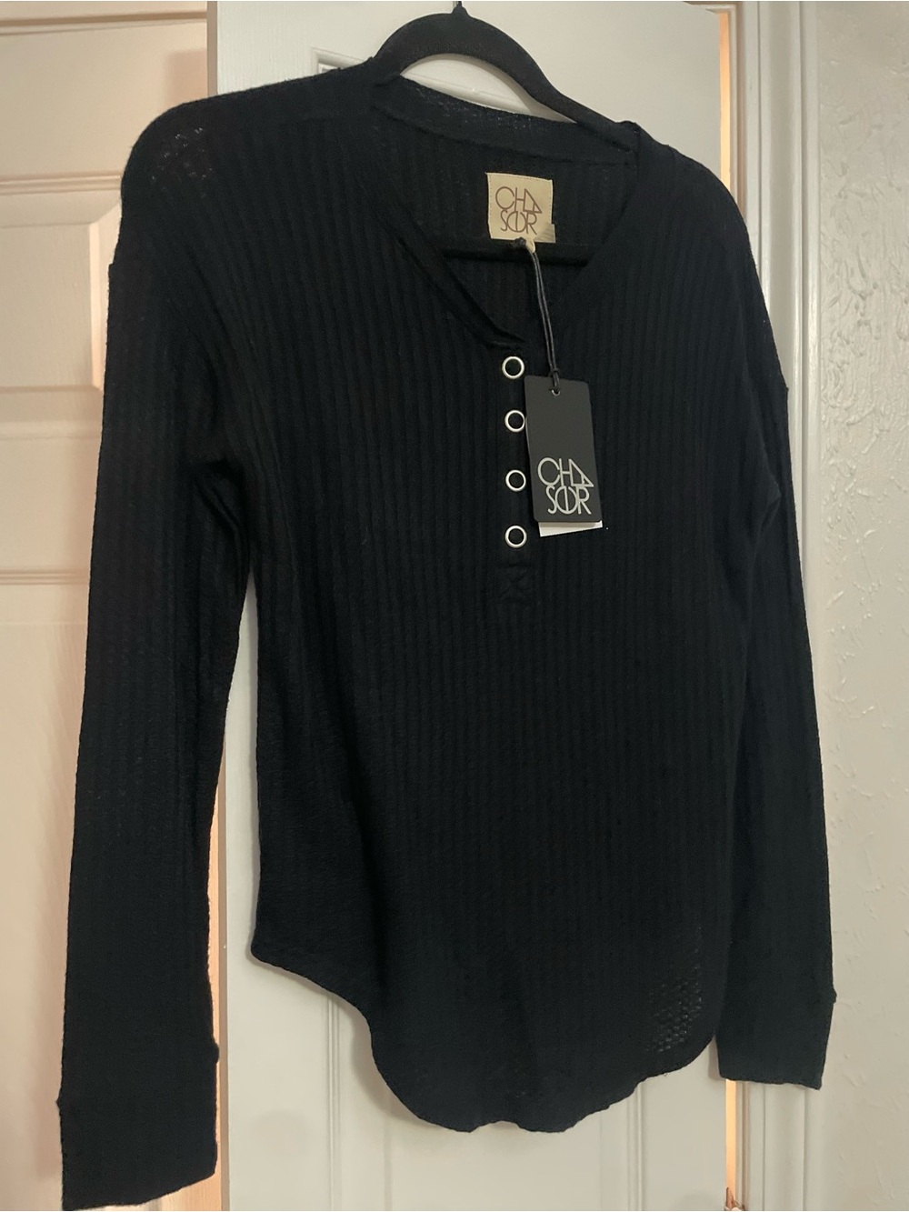 NWT Chaser Black Waffle Knit Henley Long Sleeve Top Size XS/S